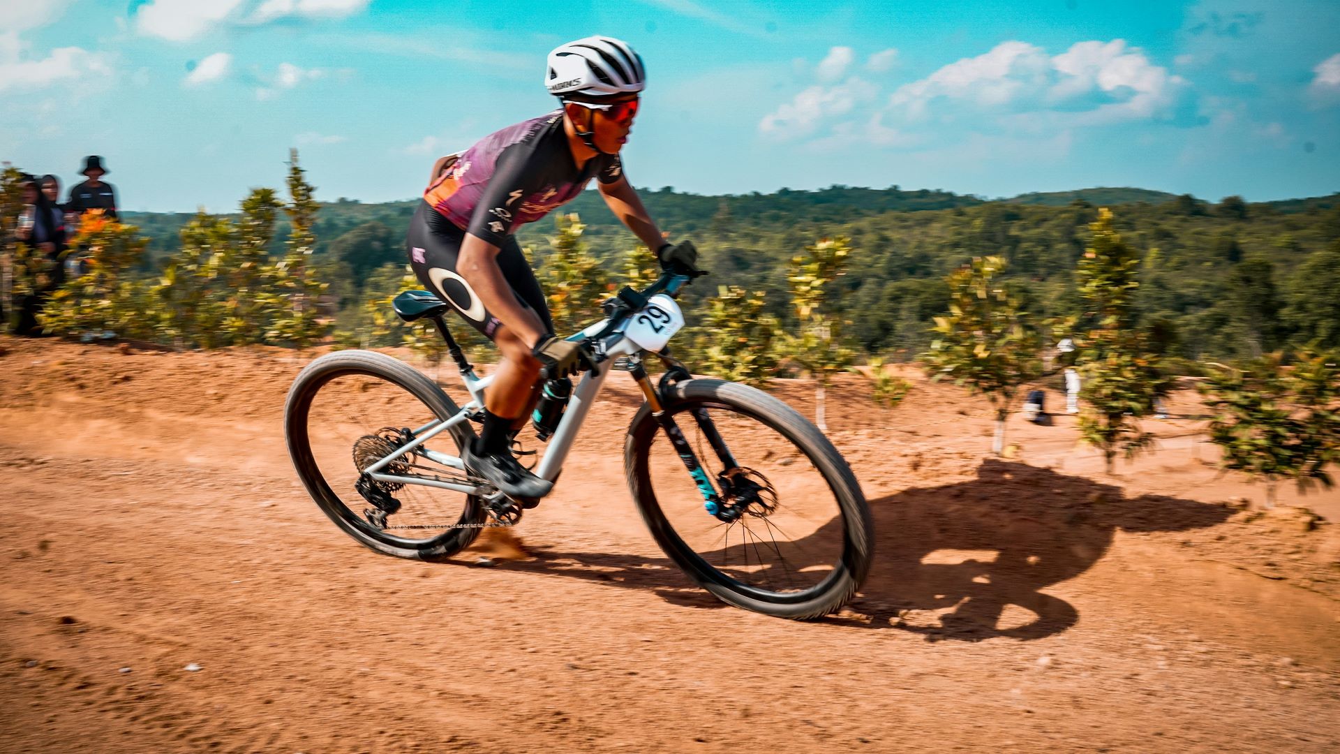 bike-trails-across-the-rainbow-nation-a-journey-through-south-africas-scenic-cycling-routes.jpg