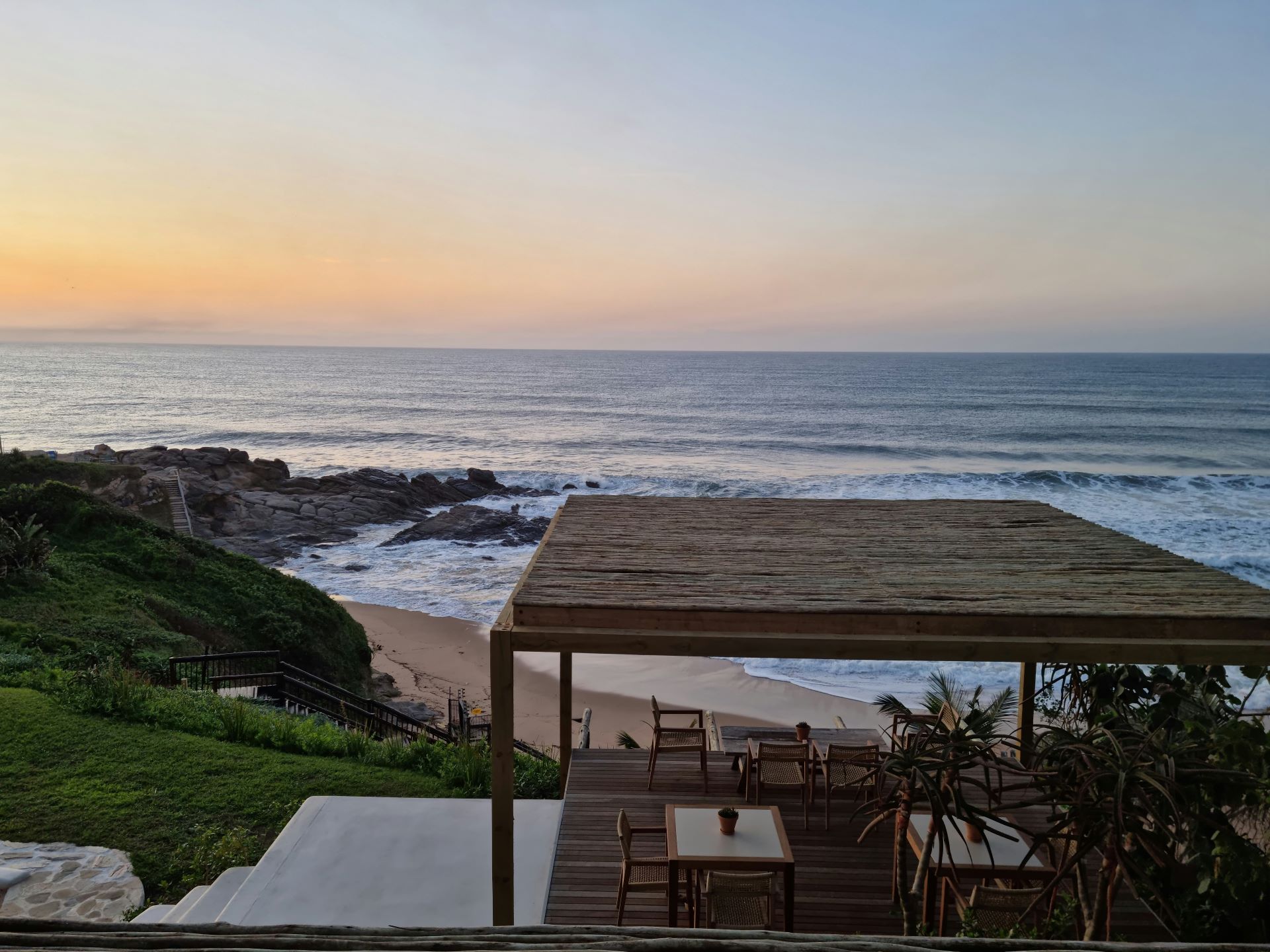 coastal-chic-south-africas-best-beachfront-villas-and-boutique-hotels.jpg