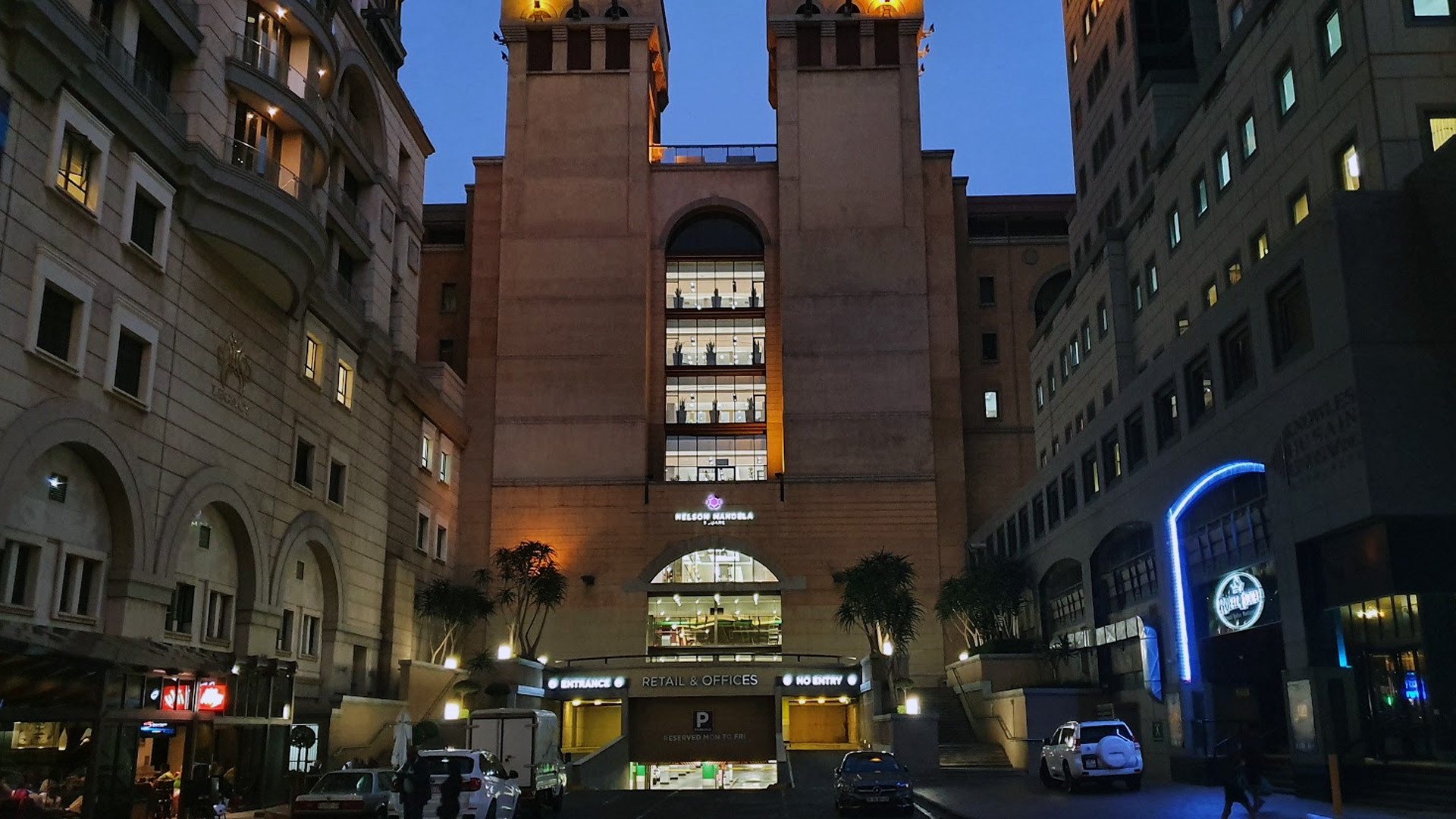 nelson-mandela-square.jpg