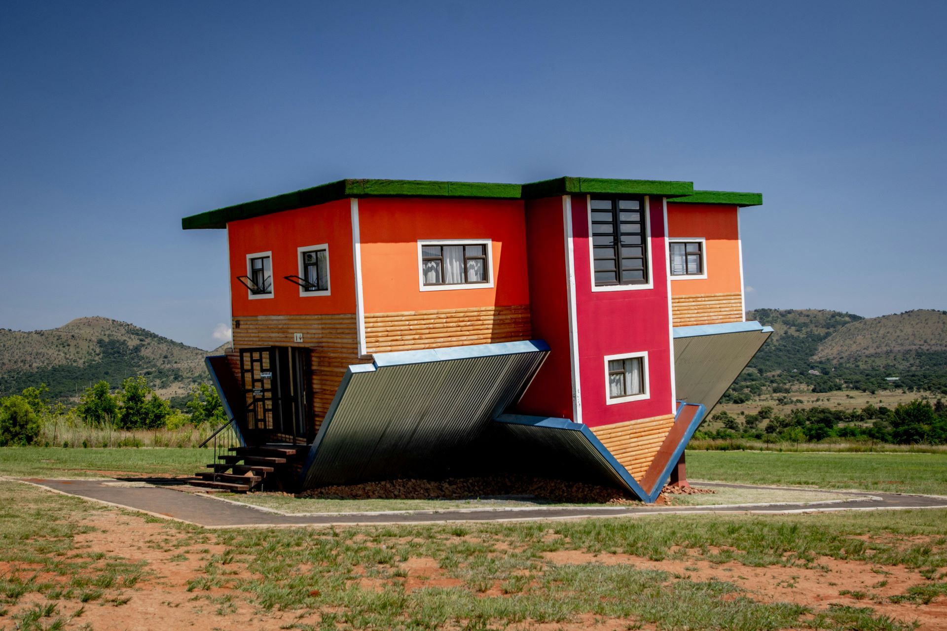south-africa-off-the-map-unusual-attractions-worth-visiting-2.jpg