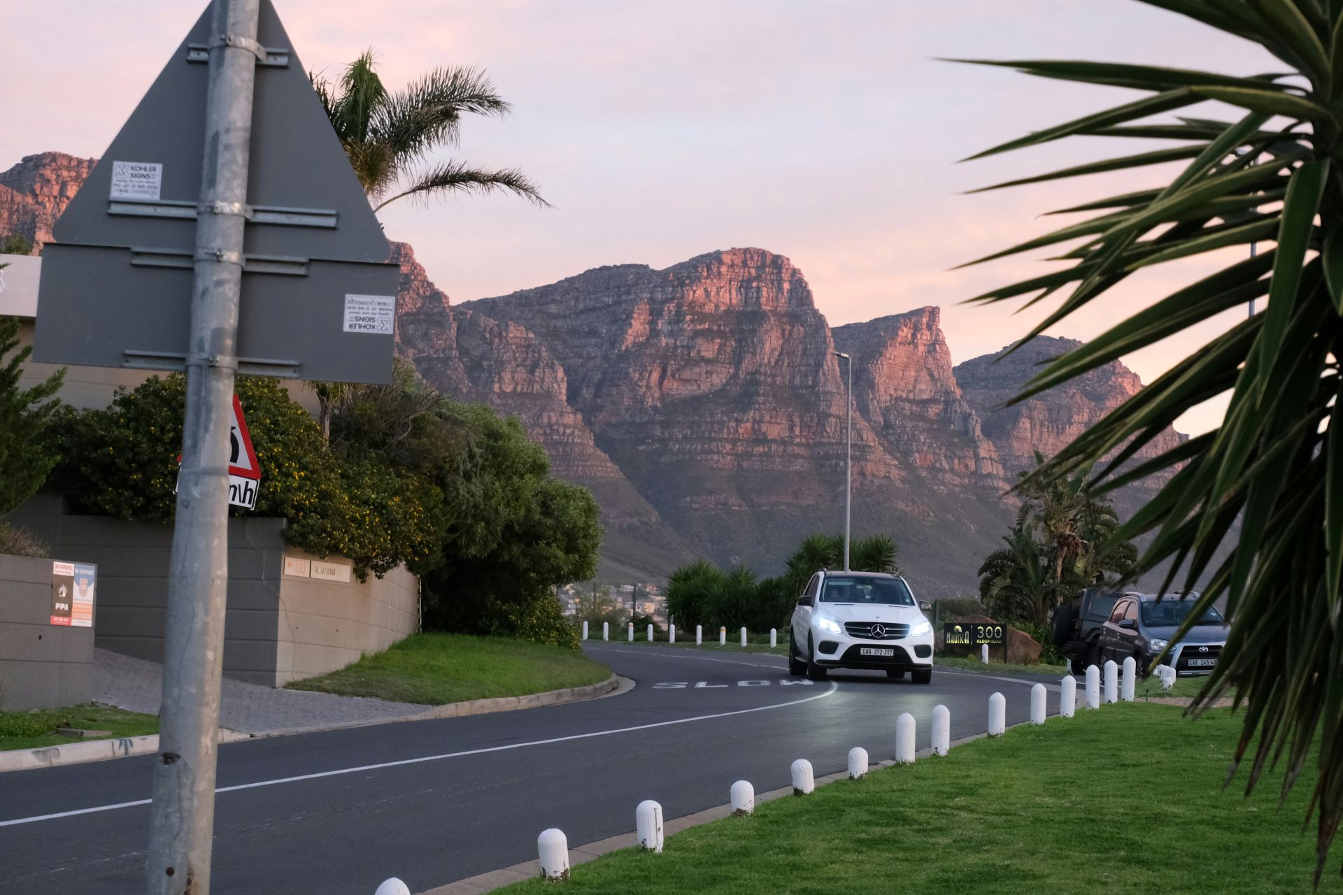 south-african-roadside-attractions-quirky-pit-stops-along-major-routes-1-1.jpg