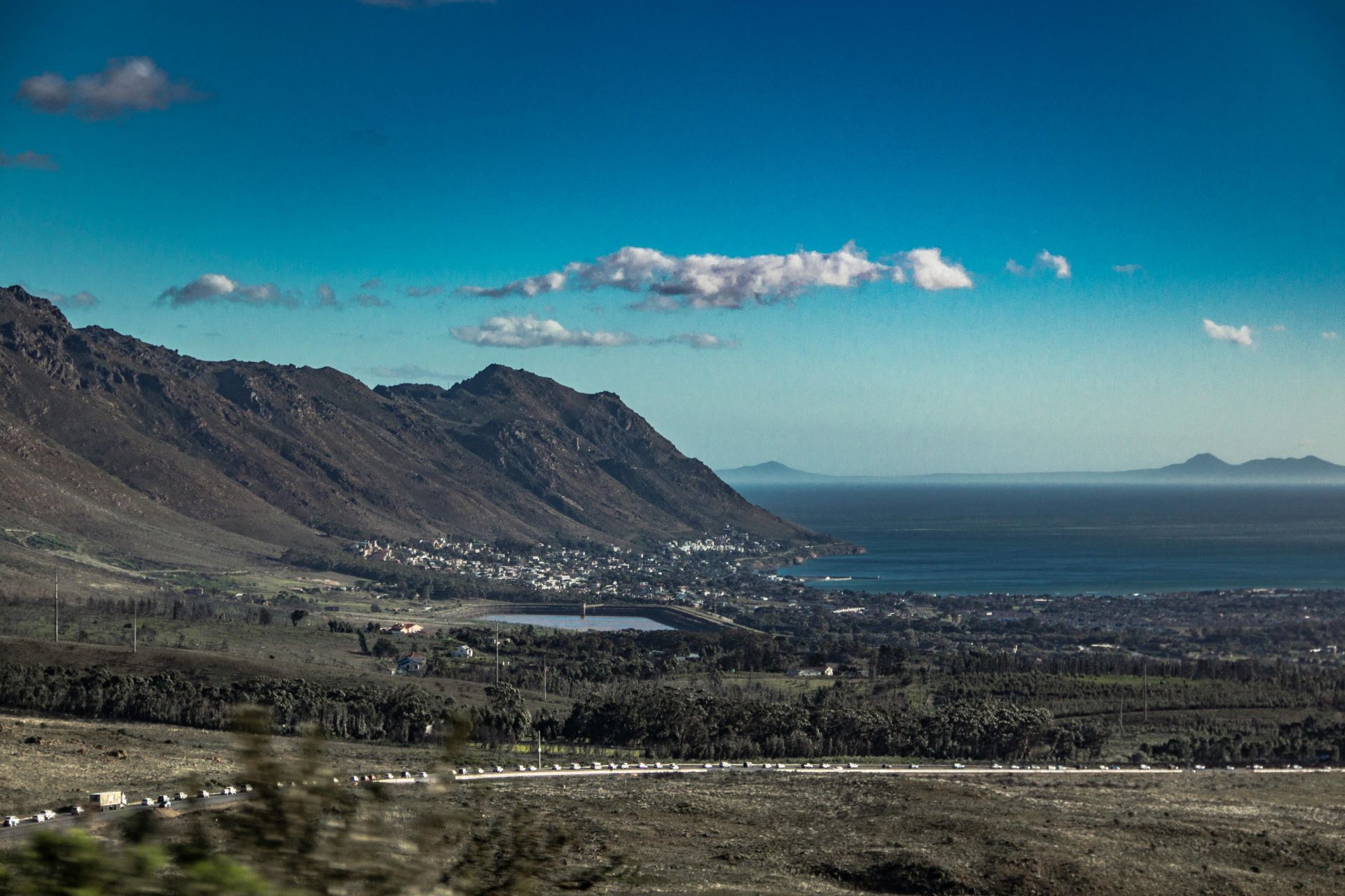 south-africas-coastal-road-trips-a-journey-through-scenic-wonder.jpg