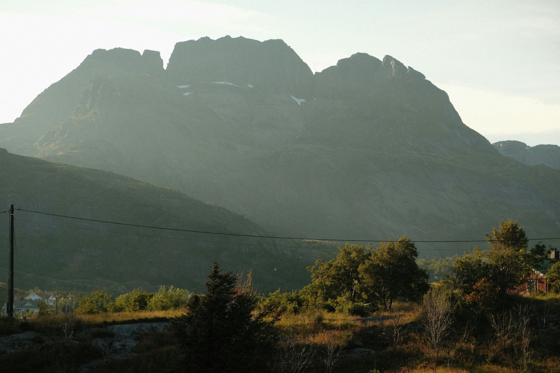 the-drakensberg-for-first-timers-easy-trails-and-epic-views.jpg