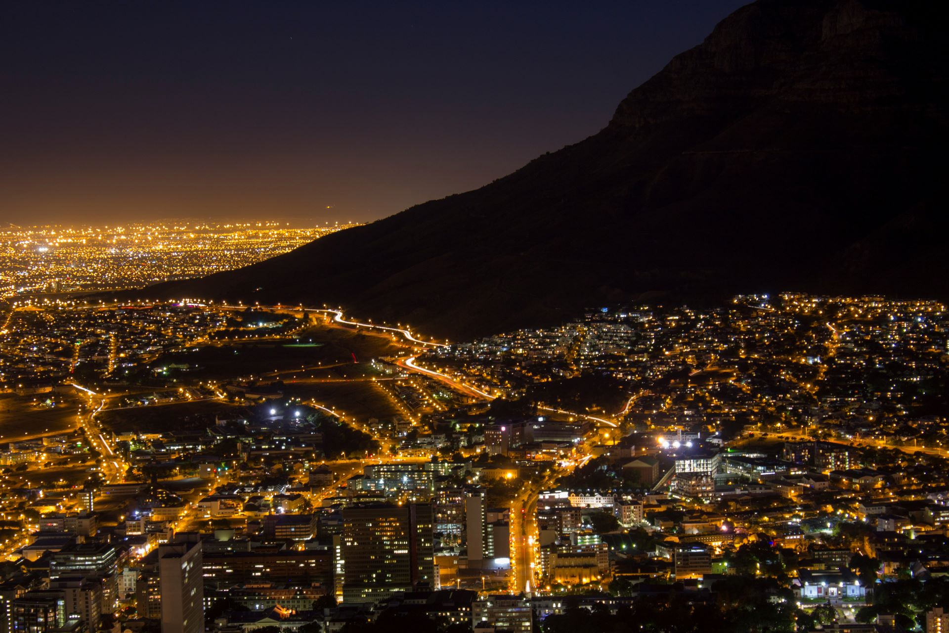 vibrant-nights-discover-south-africas-city-nightlife