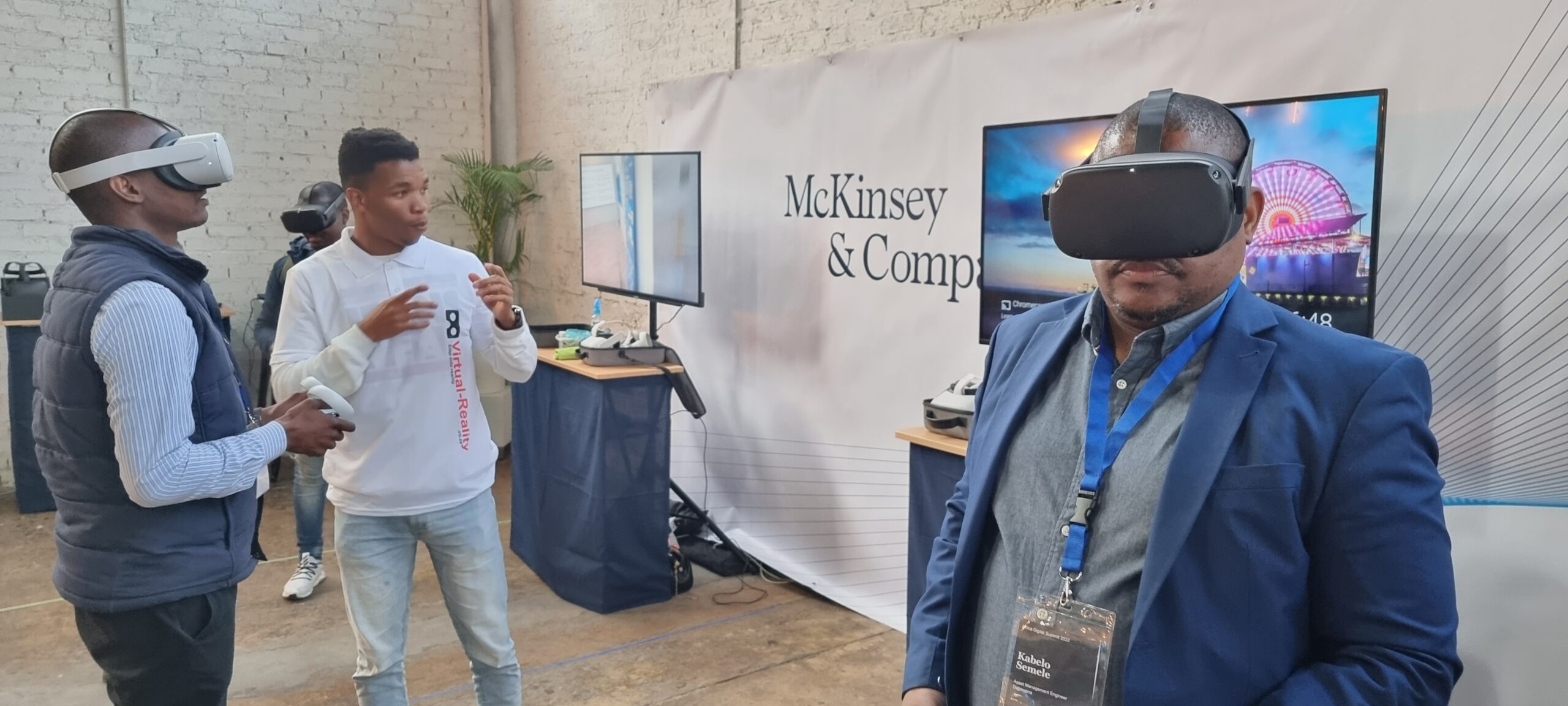virtual-reality-events-team-scaled.jpg