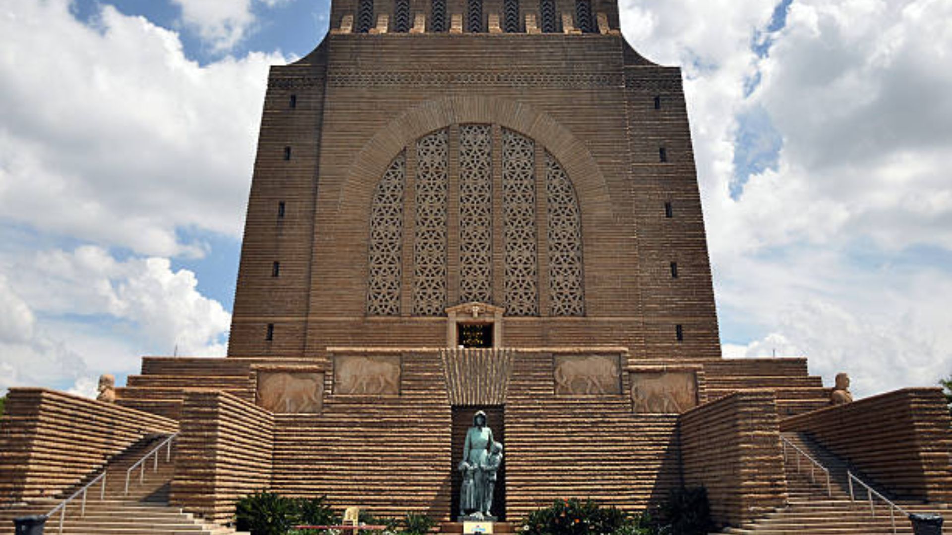 voortrekker-monument-1.jpg